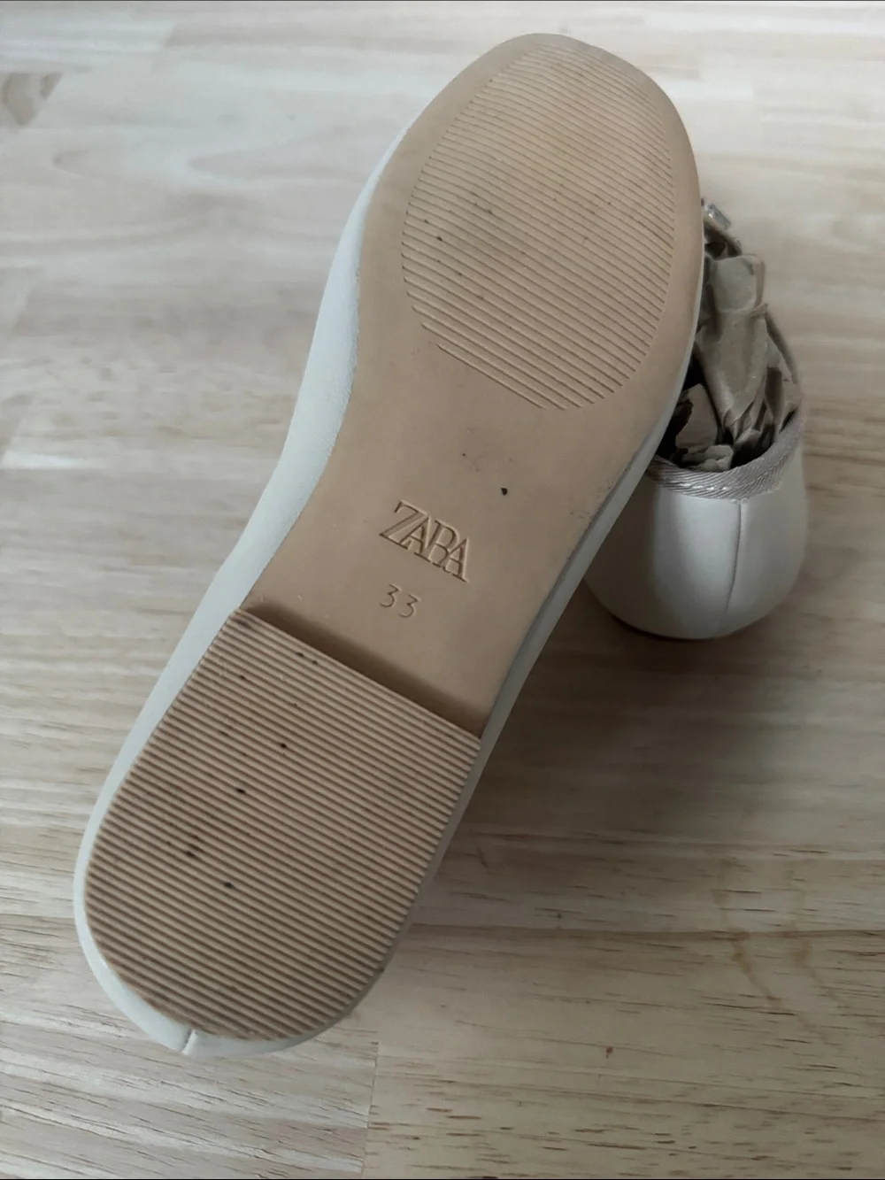 Zara Girls Cream Dress Flats with Gem-Embellished Strap EUC